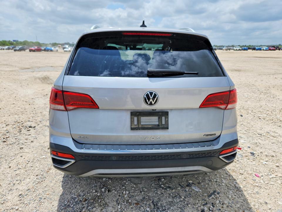 Продаж на аукціоні авто 2022 Volkswagen Taos, vin: 3VV2X7B25NM084737, номер лоту: 49795636