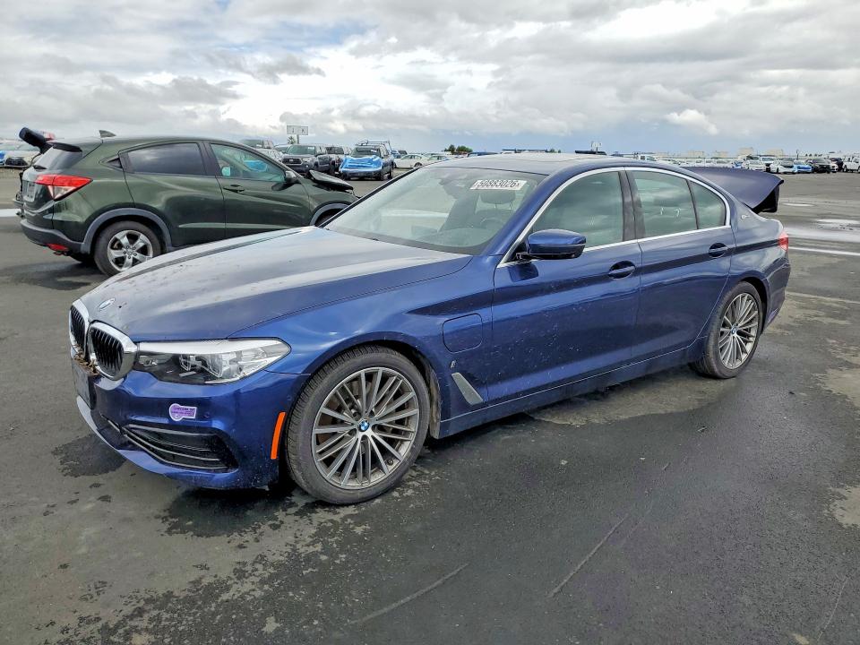 2019 Bmw 530e მანქანა იყიდება აუქციონზე, vin: WBAJA9C52KB393954, აუქციონის ნომერი: 50883026