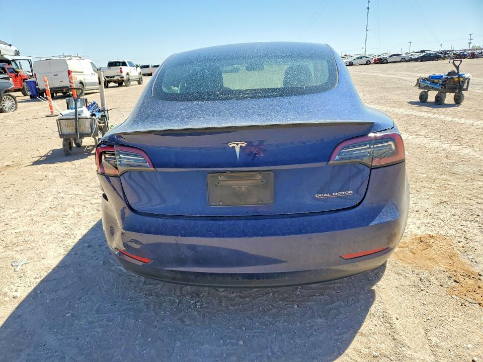2022 Tesla Model 3 მანქანა იყიდება აუქციონზე, vin: 5YJ3E1EC0NF104486, აუქციონის ნომერი: 49173946