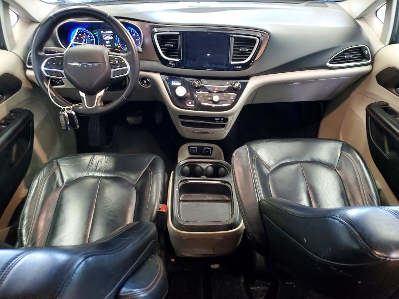 49096726 :رقم المزاد ، 2C4RC1BG6HR654338 vin ، 2017 Chrysler Pacifica مزاد بيع