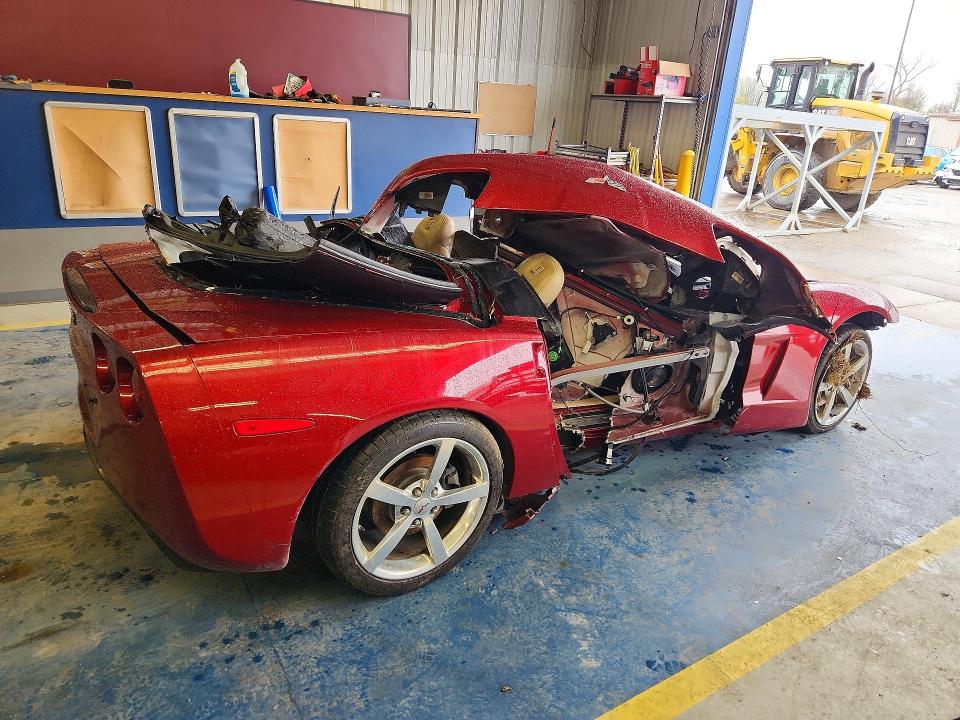49566846 :رقم المزاد ، 1G1YY26W285120070 vin ، 2008 Chevrolet Corvette مزاد بيع