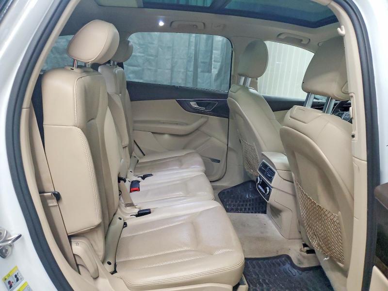 51188376 :رقم المزاد ، WA1VAAF77HD027370 vin ، 2017 Audi Q7 مزاد بيع