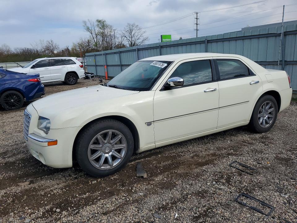 Продажа на аукционе авто 2006 Chrysler 300c, vin: 2C3KA63H16H243559, номер лота: 49937476