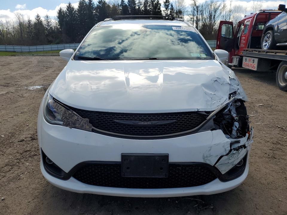 2018 Chrysler Pacifica მანქანა იყიდება აუქციონზე, vin: 2C4RC1EG2JR175285, აუქციონის ნომერი: 49817586