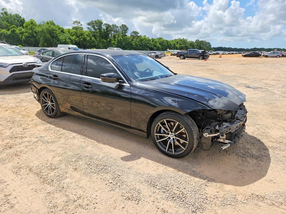 50890426 :رقم المزاد ، WBA5R1C53KFH26816 vin ، 2019 Bmw 330i مزاد بيع