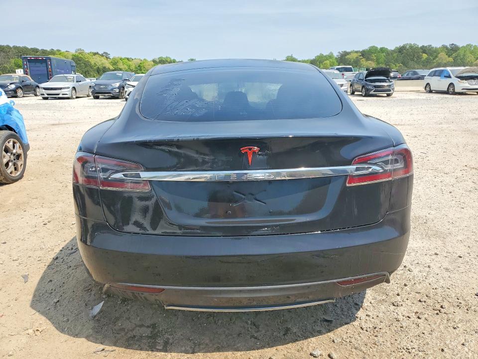 Продажа на аукционе авто 2016 Tesla Model S, vin: 5YJSA1E41GF134177, номер лота: 49000446