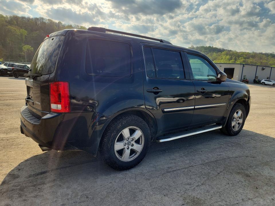 51160026 :رقم المزاد ، 5FNYF4H98EB003524 vin ، 2014 Honda Pilot مزاد بيع