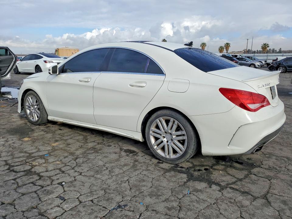 Продажа на аукционе авто 2014 Mercedes-benz Cla, vin: WDDSJ4EB3EN026261, номер лота: 49399426