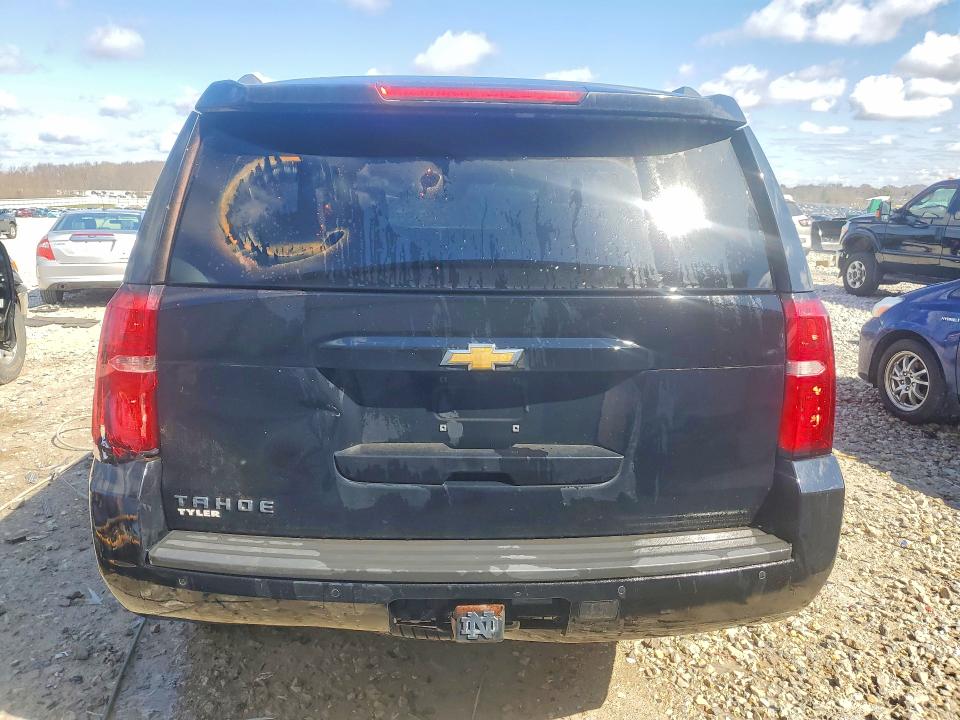 Продаж на аукціоні авто 2018 Chevrolet Tahoe, vin: 1GNSKBKC7JR172391, номер лоту: 47282366