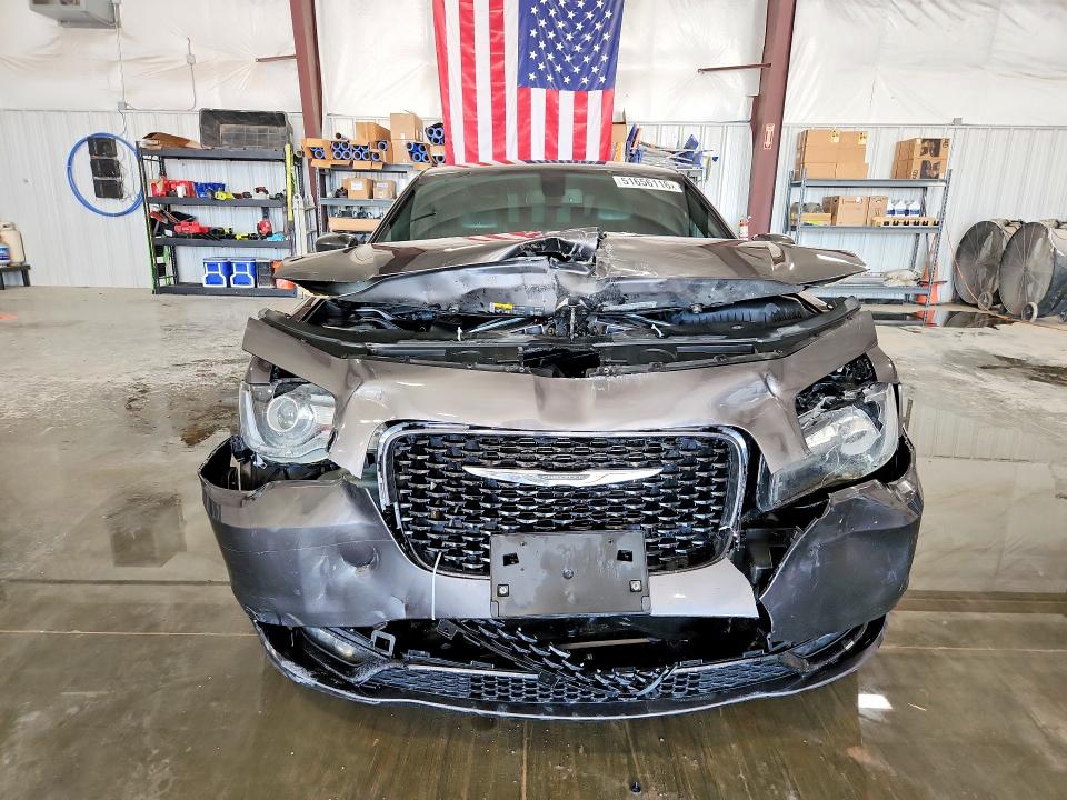 51656116 :رقم المزاد ، 2C3CCABG2JH214445 vin ، 2018 Chrysler 300 مزاد بيع