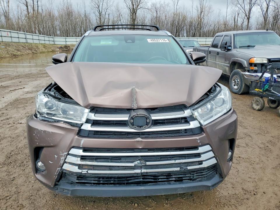 2019 Toyota /s/le/xle მანქანა იყიდება აუქციონზე, vin: 5TDJZRFH8KS700117, აუქციონის ნომერი: 49537116