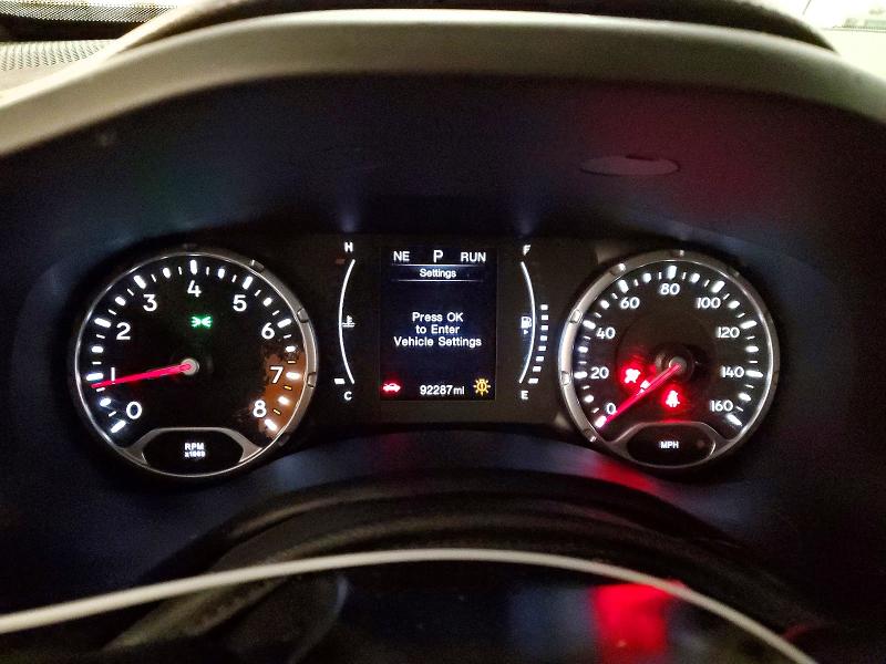 Продаж на аукціоні авто 2018 Jeep Renegade, vin: ZACCJBBB0JPH99195, номер лоту: 49497126