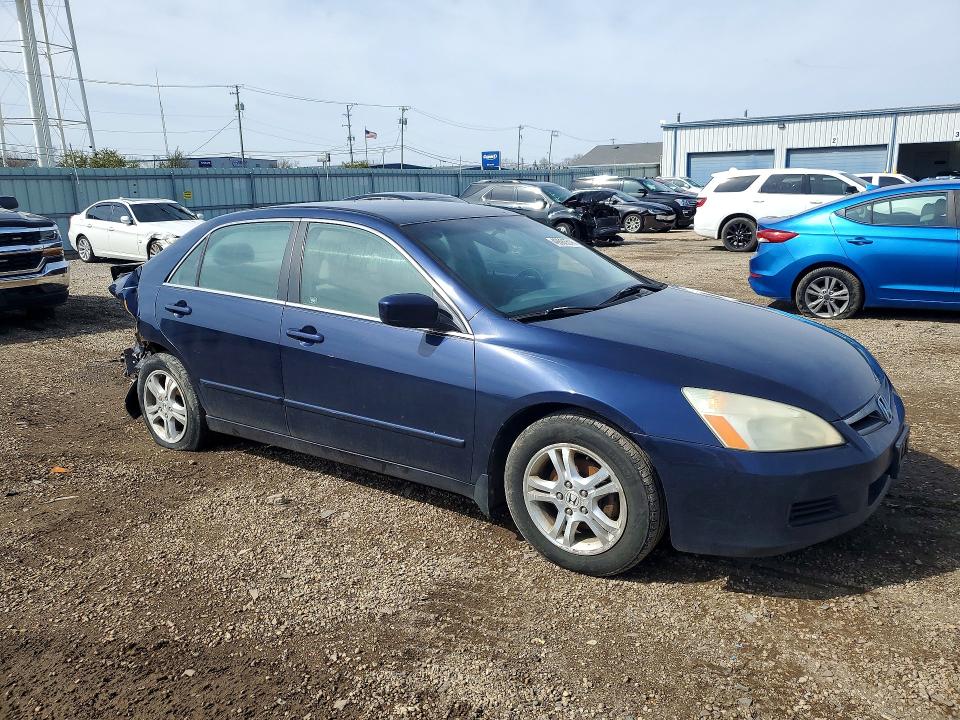 2007 Honda Accord მანქანა იყიდება აუქციონზე, vin: 1HGCM56367A026351, აუქციონის ნომერი: 49583516