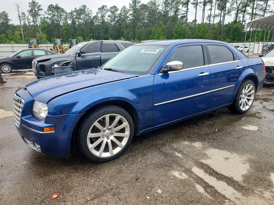 Auction sale of the 2010 Chrysler 300, vin: 2C3CA1CV1AH255751, lot number: 50940896