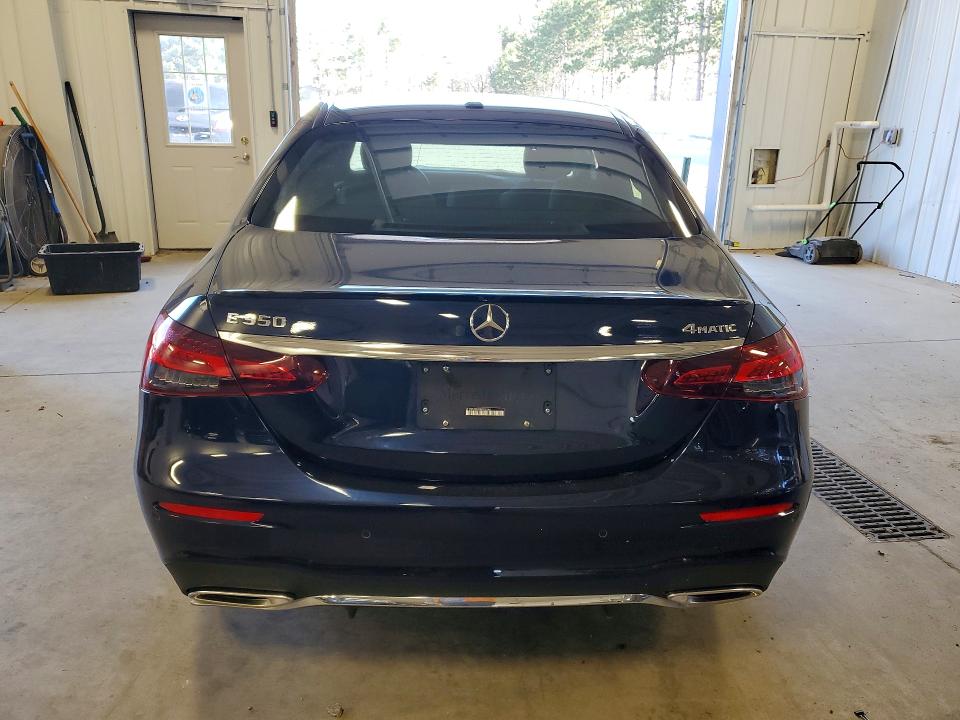 49845386 :رقم المزاد ، W1KZF8EB4NB028366 vin ، 2022 Mercedes-benz E مزاد بيع