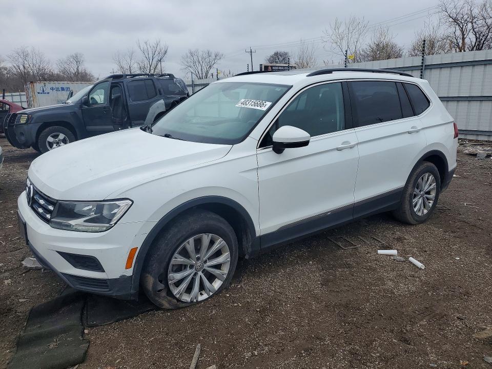 52505166 :رقم المزاد ، 3VV2B7AX4JM079793 vin ، 2018 Volkswagen Tiguan مزاد بيع