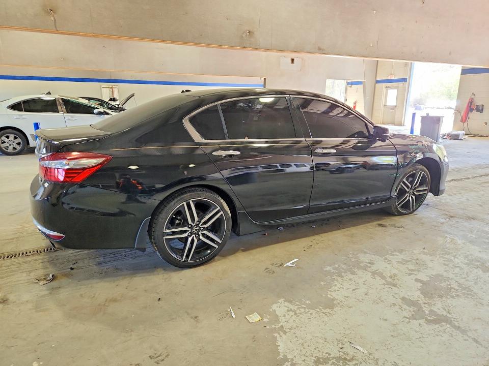Продажа на аукционе авто 2016 Honda Accord, vin: 1HGCR3F9XGA006131, номер лота: 47572356