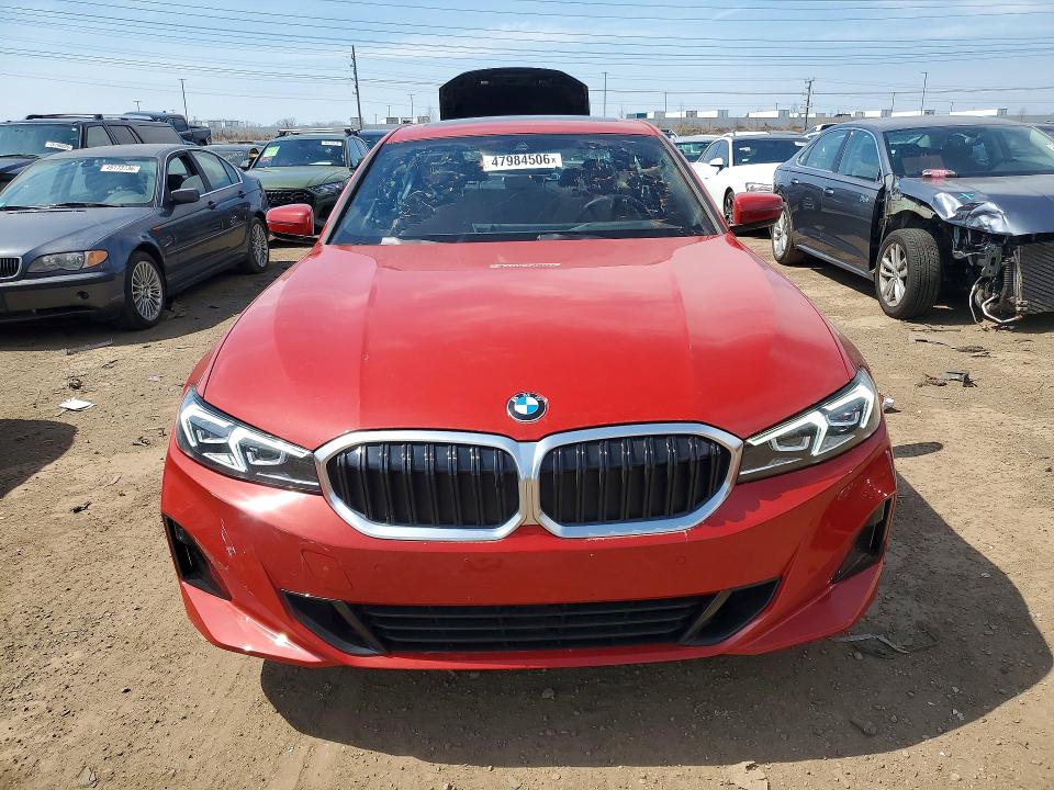 47984506 :رقم المزاد ، 3MW89FF02R8E20121 vin ، 2024 Bmw 330 مزاد بيع