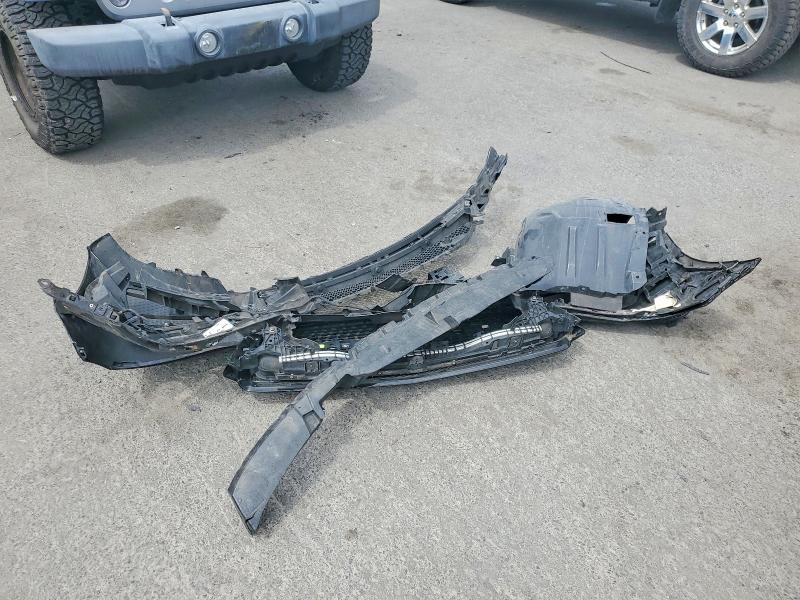 51960306 :رقم المزاد ، WDD1J6GB6JF018745 vin ، 2018 Mercedes-benz E مزاد بيع