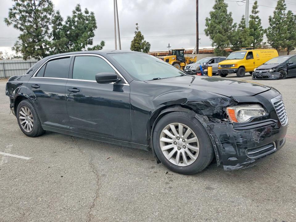 47661716 :رقم المزاد ، 2C3CCAAG3CH261438 vin ، 2012 Chrysler 300 مزاد بيع