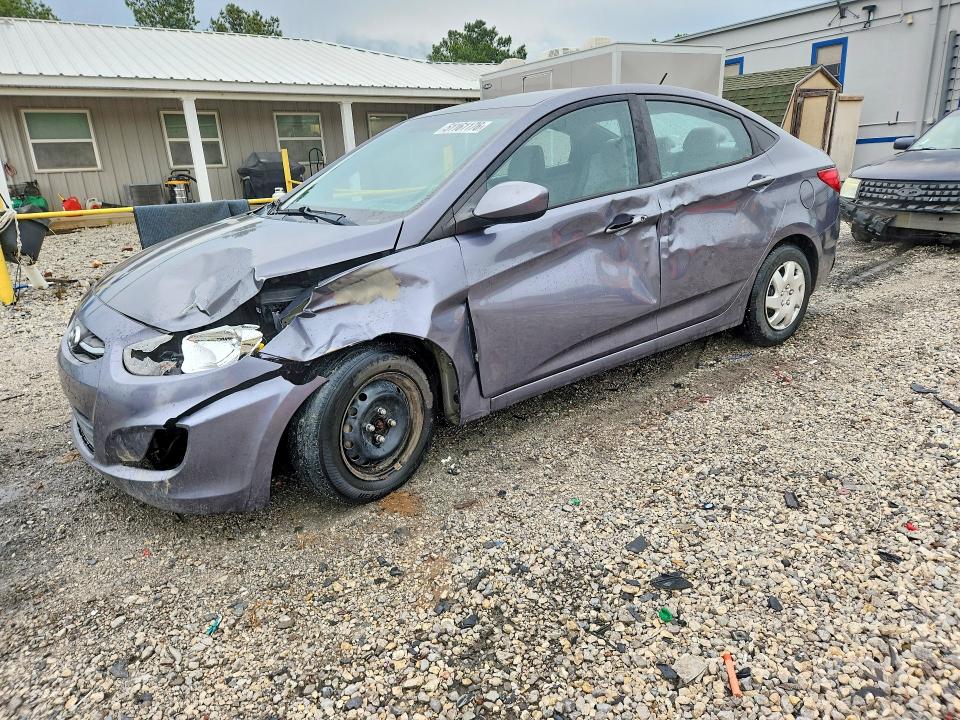 2017 Hyundai Accent მანქანა იყიდება აუქციონზე, vin: KMHCT4AE6HU283283, აუქციონის ნომერი: 51161176