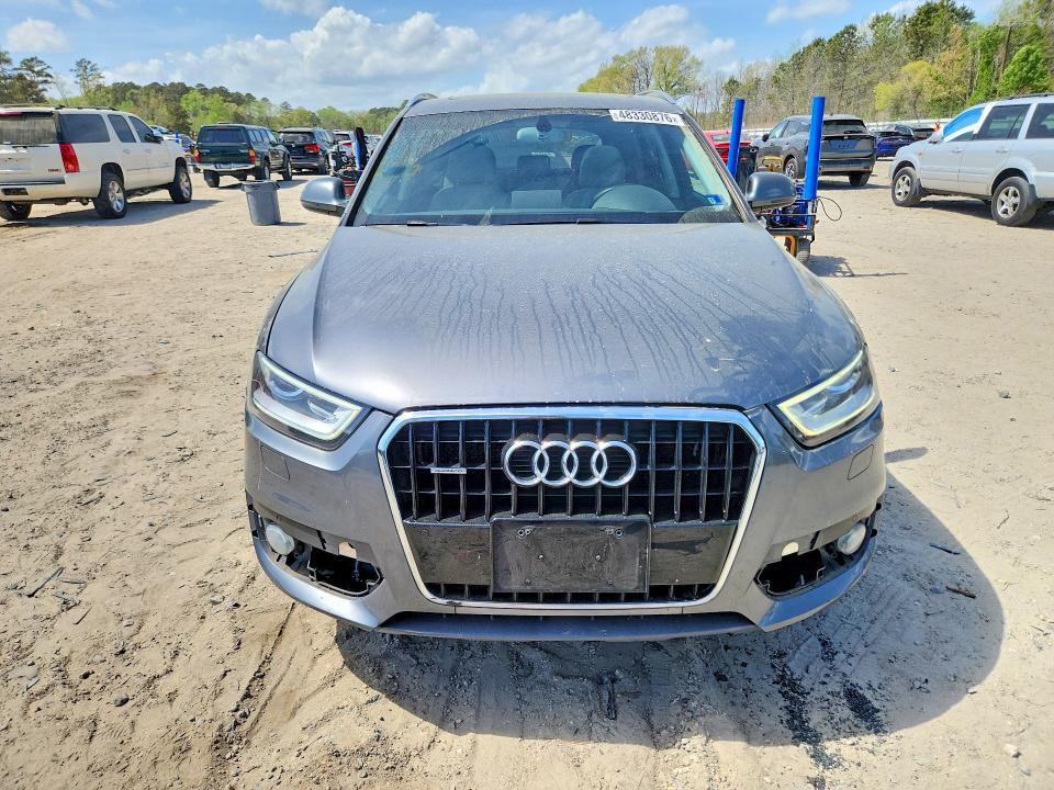 2015 Audi Q3 მანქანა იყიდება აუქციონზე, vin: WA1GFCFS8FR011513, აუქციონის ნომერი: 48330876