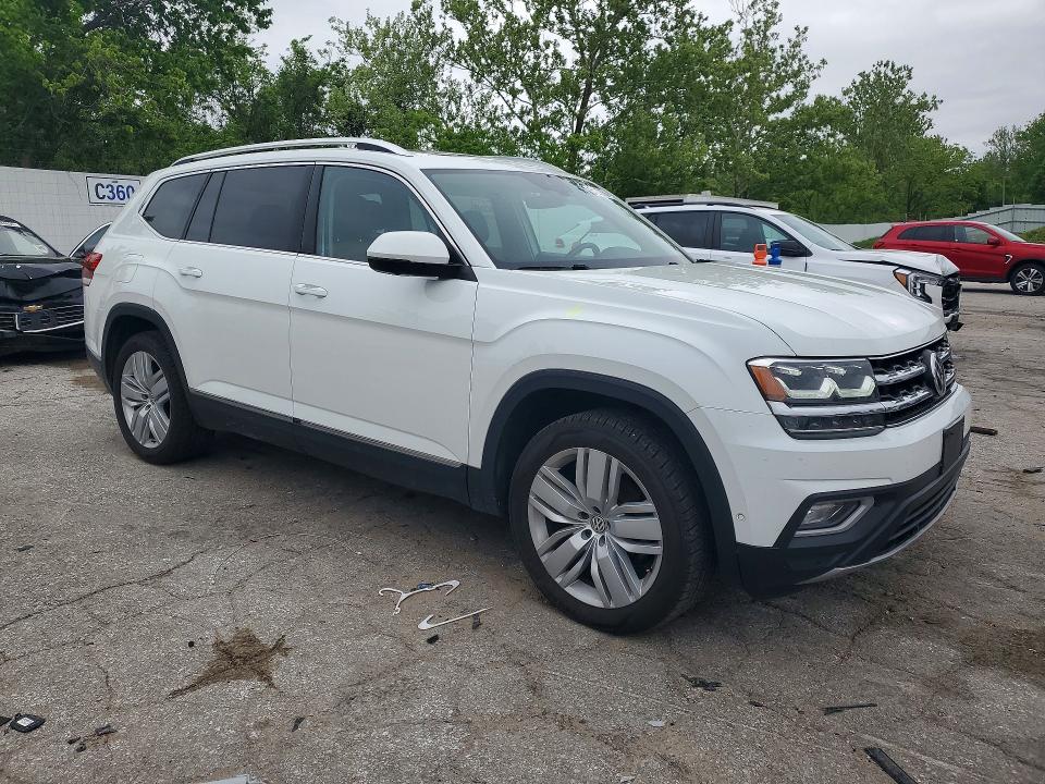 51278756 :رقم المزاد ، 1V2NR2CA3JC534863 vin ، 2018 Volkswagen Atlas مزاد بيع