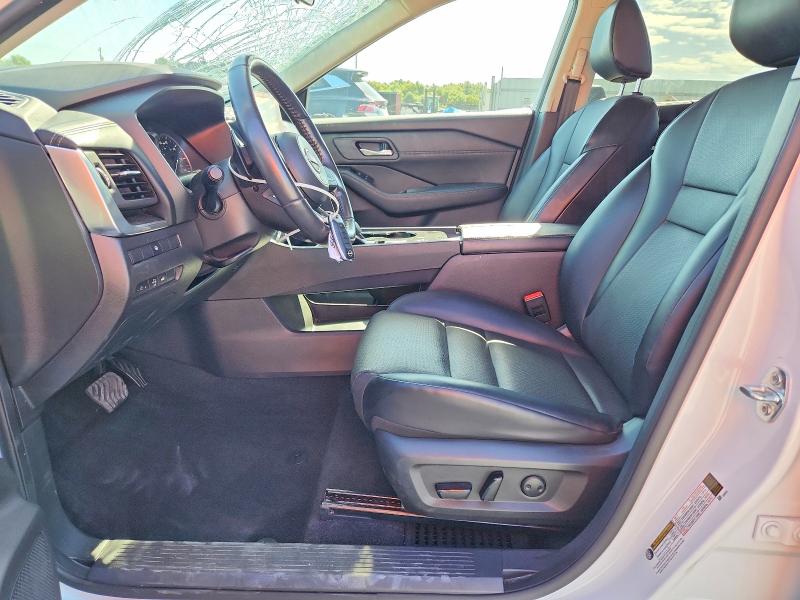 50127586 :رقم المزاد ، 5N1BT3BA7RC726341 vin ، 2024 Nissan Rogue مزاد بيع