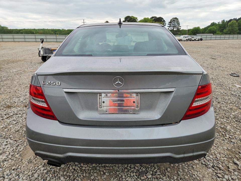 50257136 :رقم المزاد ، WDDGF4HB1EA962681 vin ، 2014 Mercedes-benz C مزاد بيع