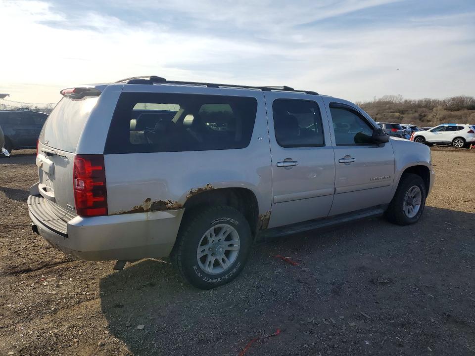 Продаж на аукціоні авто 2007 Chevrolet Suburban, vin: 1GNFK16347J297491, номер лоту: 49042356