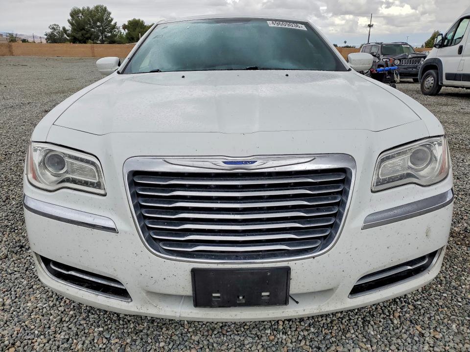 2014 Chrysler 300 მანქანა იყიდება აუქციონზე, vin: 2C3CCAAG6EH382631, აუქციონის ნომერი: 49609036