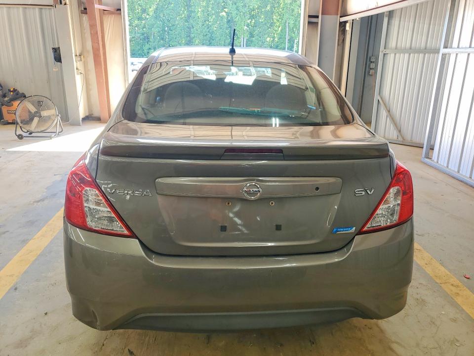 2015 Nissan Versa მანქანა იყიდება აუქციონზე, vin: 3N1CN7AP7FL942564, აუქციონის ნომერი: 51480406