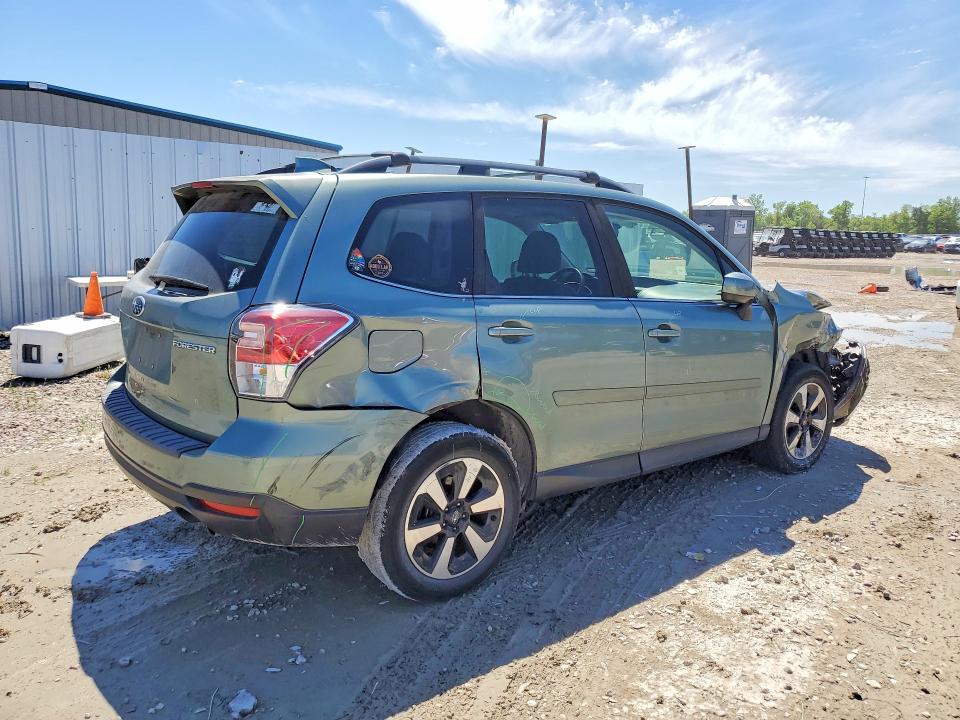 Продажа на аукционе авто 2018 Subaru Forester, vin: JF2SJAJC5JH414769, номер лота: 48390226