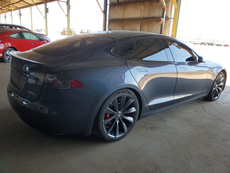 Продаж на аукціоні авто 2016 Tesla Model S, vin: 5YJSA1E44GF158912, номер лоту: 49756576