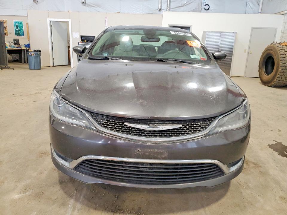 49469286 :رقم المزاد ، 1C3CCCAB4FN679437 vin ، 2015 Chrysler 200 مزاد بيع