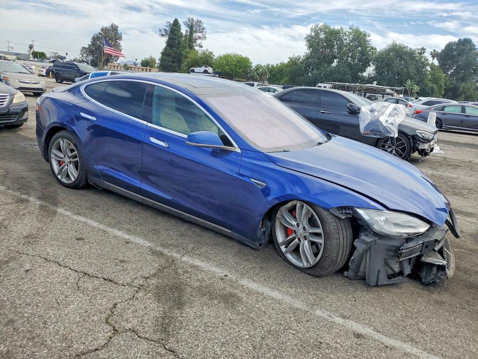 Продажа на аукционе авто 2016 Tesla Model S, vin: 5YJSA1E47GF131543, номер лота: 48708916