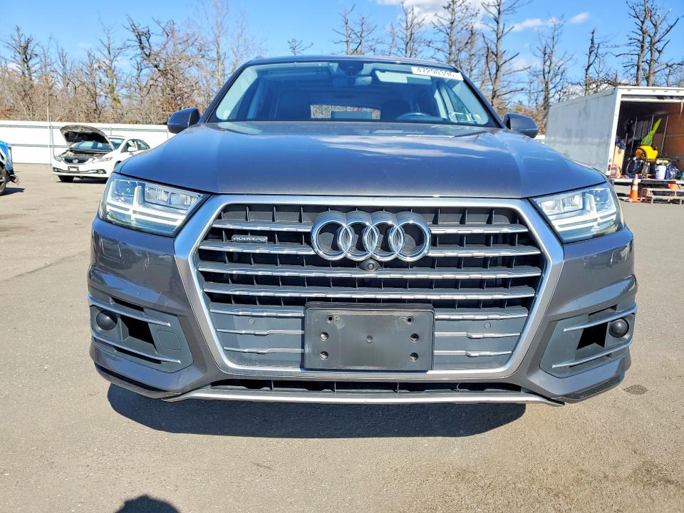 2019 Audi Q7 მანქანა იყიდება აუქციონზე, vin: WA1VAAF72KD020396, აუქციონის ნომერი: 47290396