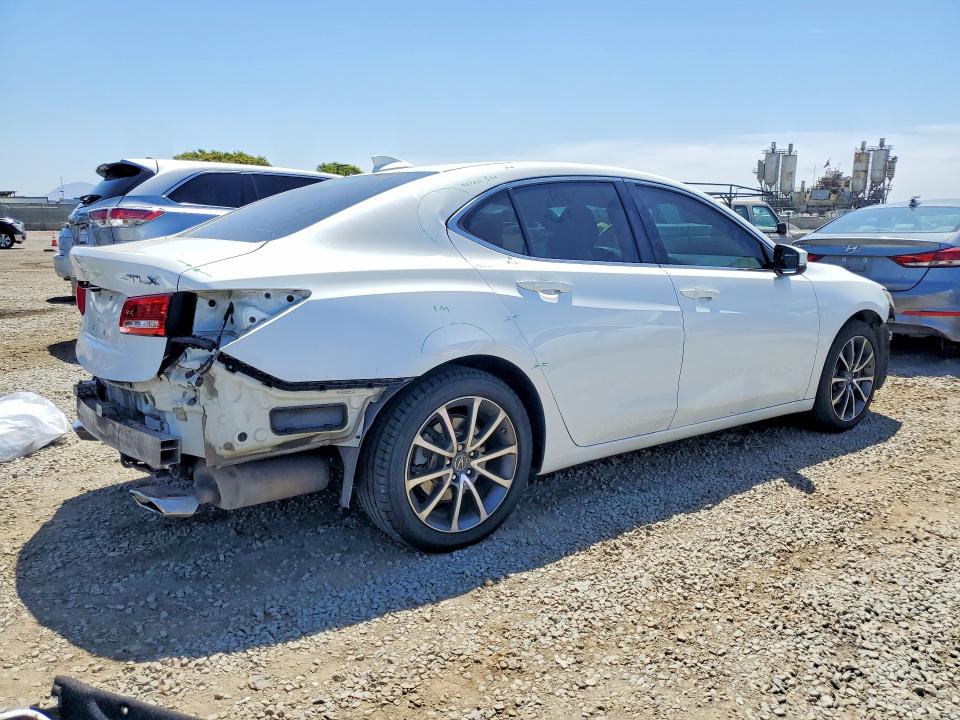 Aukcja sprzedaży 2018 Acura Tlx, vin: 19UUB2F35JA000601, numer aukcji: 51642976