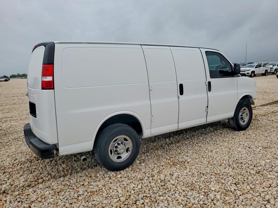 51552916 :رقم المزاد ، 1GCWGAF71R1289493 vin ، 2024 Chev Express G2500 مزاد بيع