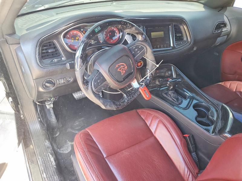 49516706 :رقم المزاد ، 2C3CDZC90FH909297 vin ، 2015 Dodge Challenger مزاد بيع