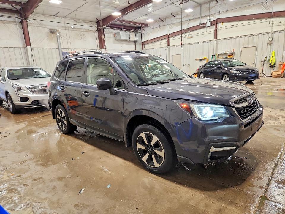 Продажа на аукционе авто 2017 Subaru Forester, vin: JF2SJARC0HH522134, номер лота: 51623616