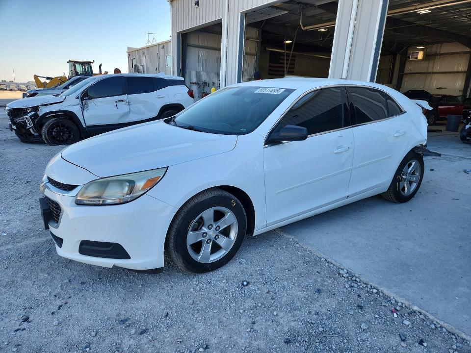 50517806 :رقم المزاد ، 1G11B5SL6FF104686 vin ، 2015 Chevrolet Malibu مزاد بيع