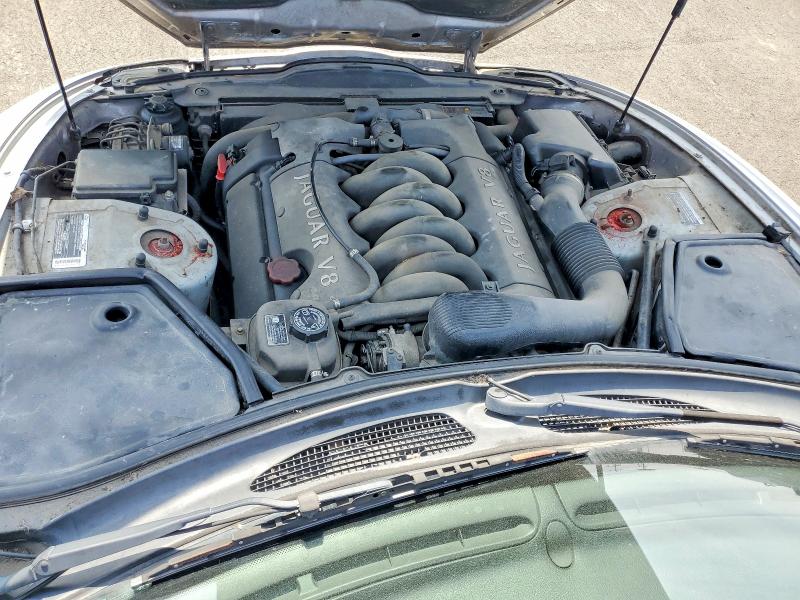 Продаж на аукціоні авто 2000 Jaguar Xk8, vin: SAJJA42C4YNA05219, номер лоту: 49328426