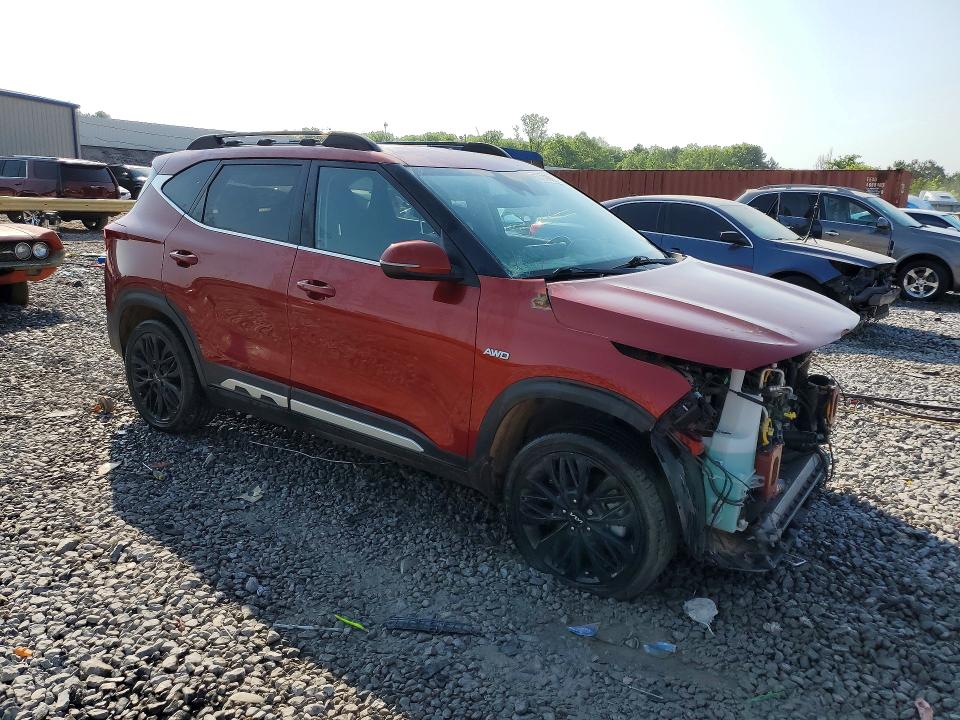 2023 Kia Seltos მანქანა იყიდება აუქციონზე, vin: KNDEUCA22P7417472, აუქციონის ნომერი: 50309826