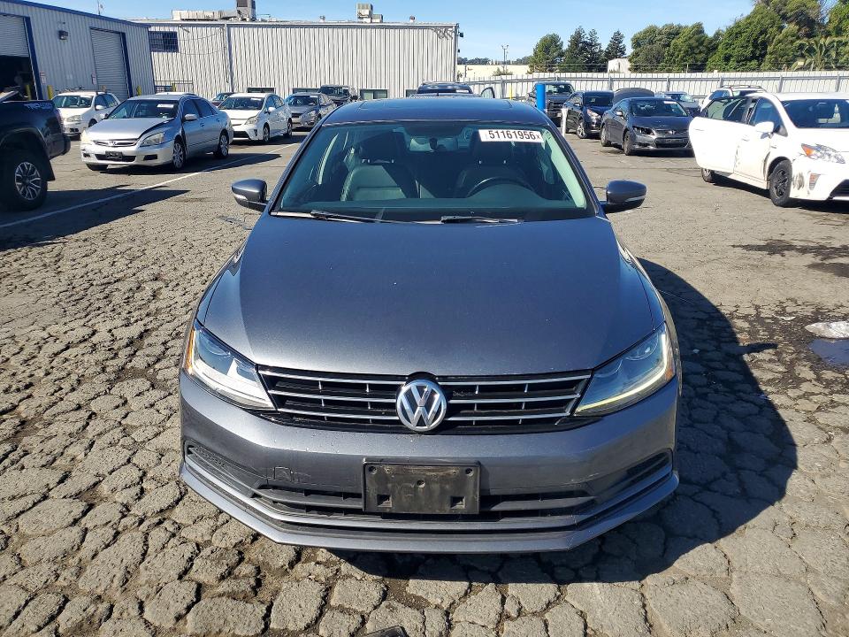 Продаж на аукціоні авто 2018 Volkswagen Jetta, vin: 3VWDB7AJ8JM233213, номер лоту: 51161956