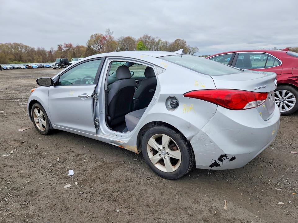 2013 Hyundai Elantra მანქანა იყიდება აუქციონზე, vin: KMHDH4AE0DU582770, აუქციონის ნომერი: 51897496