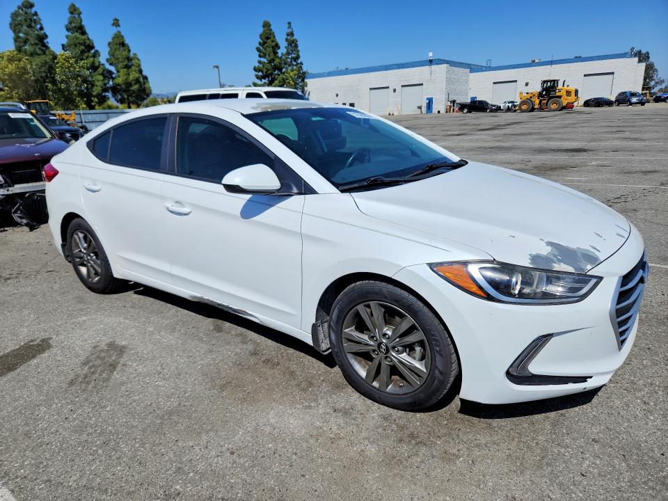 51529056 :رقم المزاد ، 5NPD84LF2HH066596 vin ، 2017 Hyundai Elantra مزاد بيع