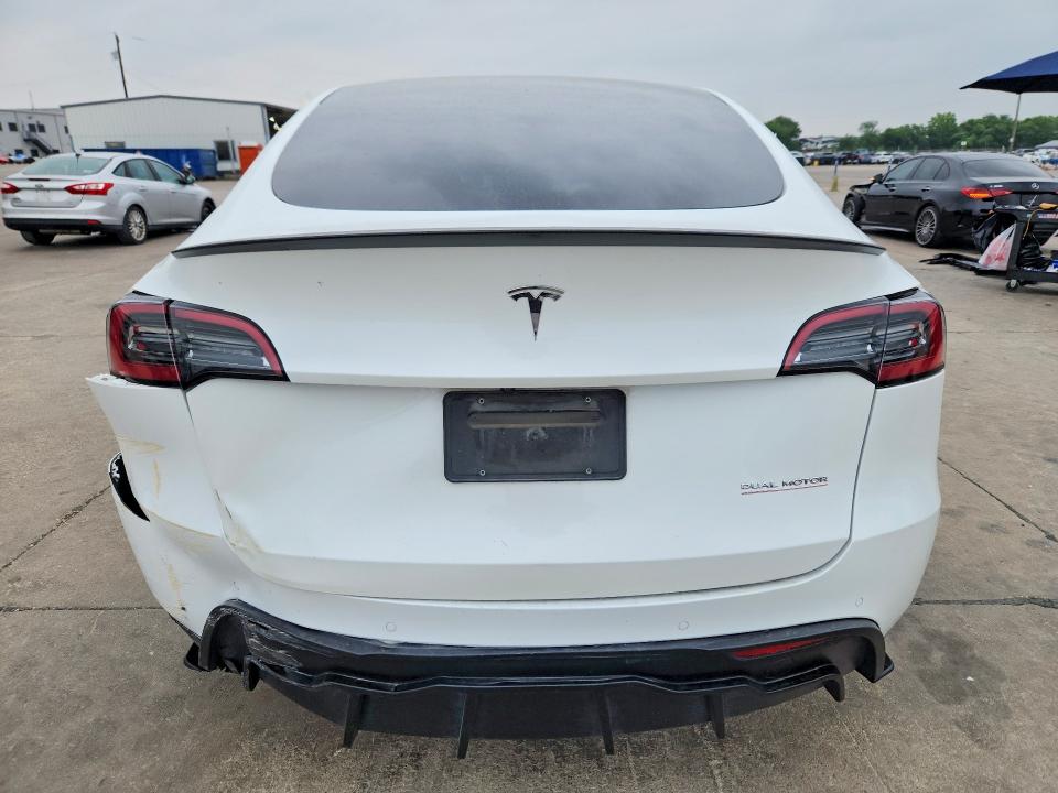 51147106 :رقم المزاد ، 7SAYGDEF0NF452268 vin ، 2022 Tesla Model Y مزاد بيع