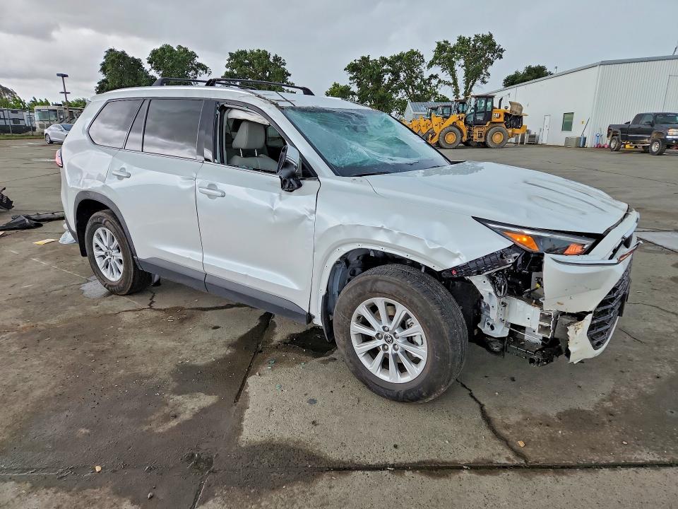 2026 Toyota Grand Highlander მანქანა იყიდება აუქციონზე, vin: 5TDAAAB59TS107596, აუქციონის ნომერი: 50851036
