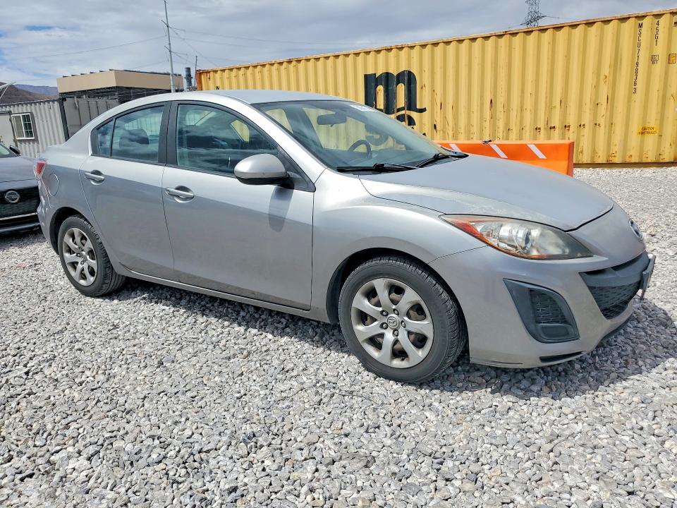 50941746 :رقم المزاد ، JM1BL1UF9B1496126 vin ، 2011 Mazda 3 مزاد بيع